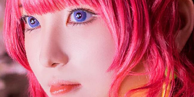 Transform Your Look with Stunning Cosplay Contacts